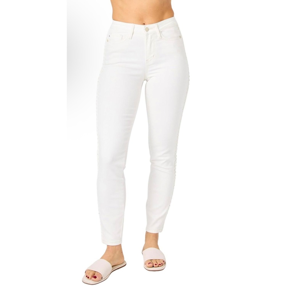 Judy Blue Los Angeles White Denim Jeans Relaxed Fit Braided Trim‎ Women - Picture 2 of 14